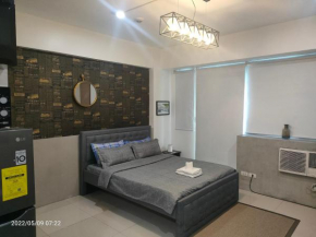 PALM WOOD CONDOTEL